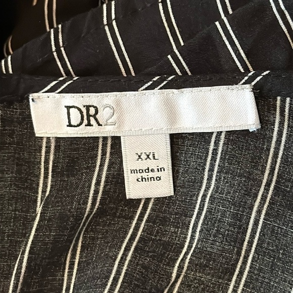 DR2 Nordstrom Vertical Stripe Short Sleeve Blouse in Black & White Size XXL - Picture 5 of 7